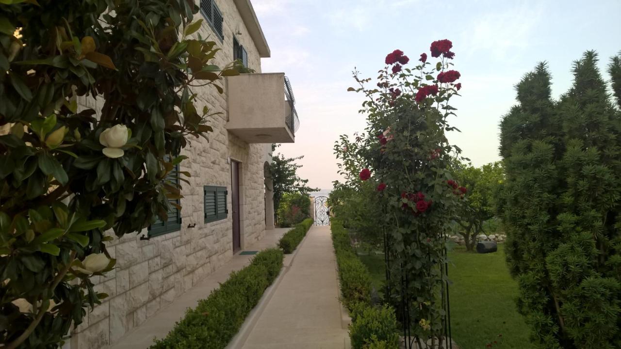 Apartments Dr. Vlasic Подстрана Екстериор снимка