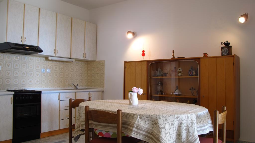 Apartments Dr. Vlasic Подстрана Екстериор снимка